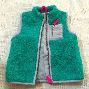 Toddler girls Sherpa green vest 3T
